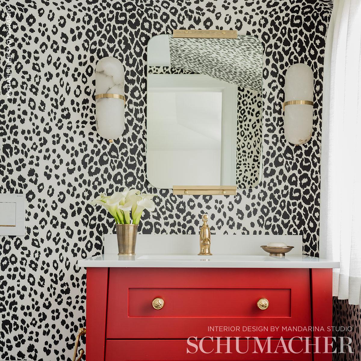 Schumacher 5007012 Iconic Leopard Graphite Wallpaper