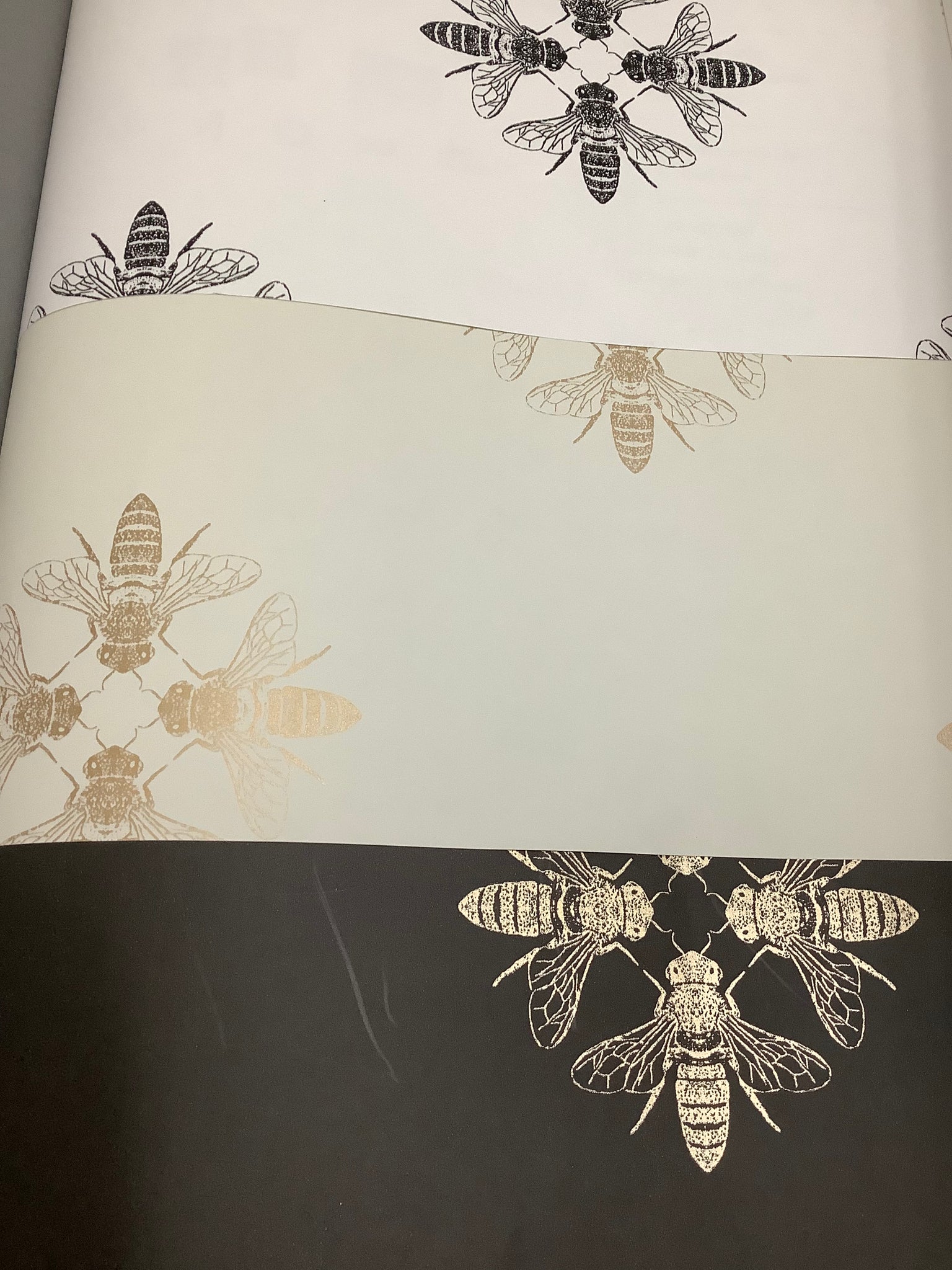 York Wallcoverings ON1642 Honey Bee Gold/Black Wallpaper